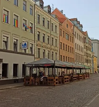 Old Town Cute Flat 2 Beds 2 Baths Riga