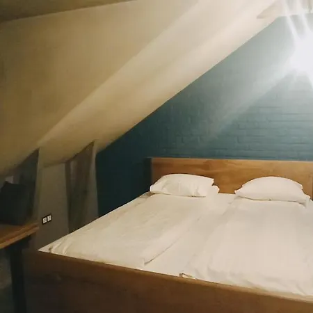 Old Town Cute Flat 2 Beds 2 Baths