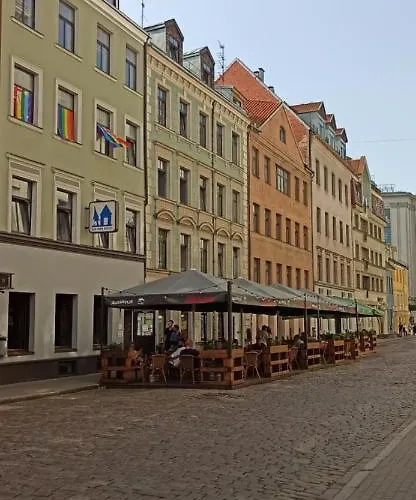 Old Town Cute Flat 2 Beds 2 Baths Riga