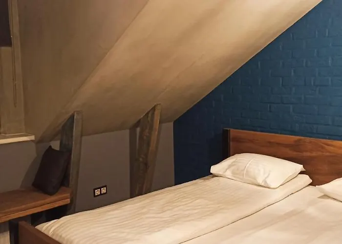 Old Town Cute Flat 2 Beds 2 Baths Apartment *